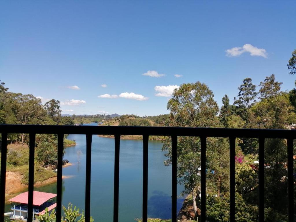 El Nuevo Mirador Hotell Guatapé Exteriör bild